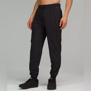Lululemon License to train cargo jogger, Black, Size Mens XL